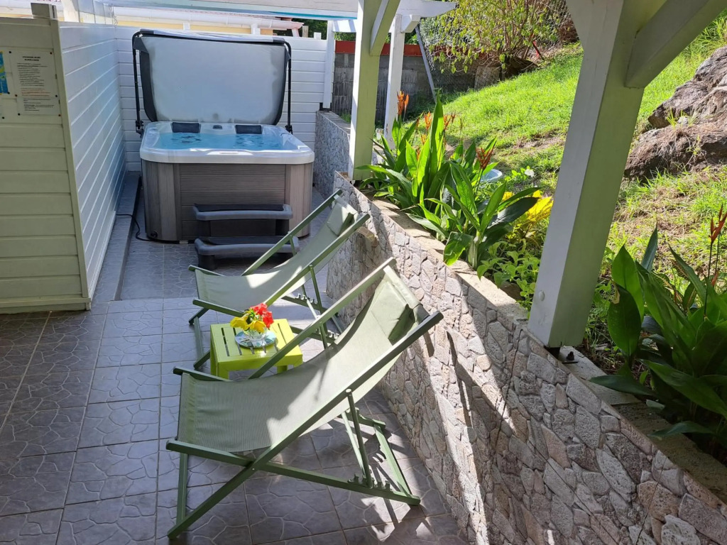 VILLA CANA avec SPA -Proche bourg - Calme - sans coupures deau