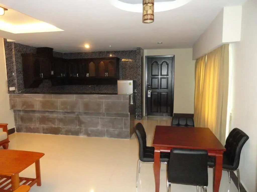 Rock Royal Hotel & Resort
