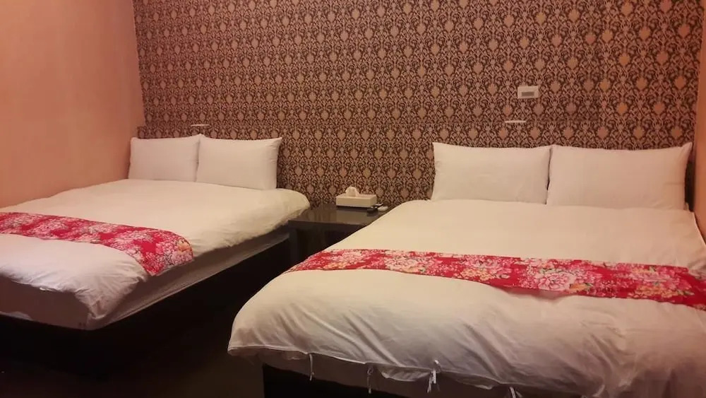 Luodong Night Market Yis B&B