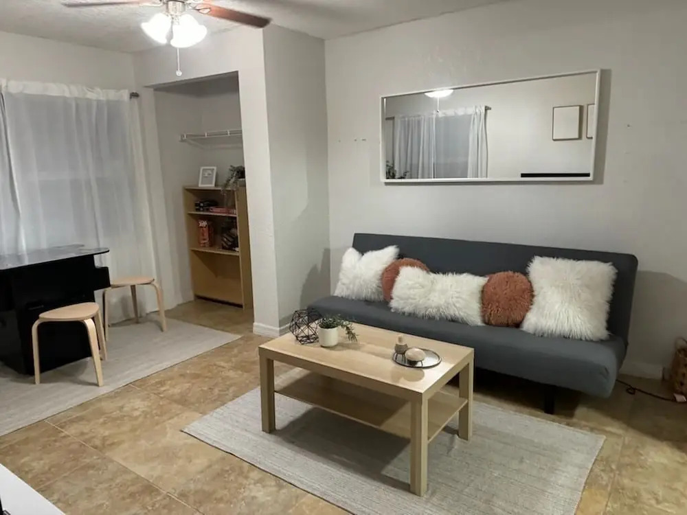 A Getaway on Walnut