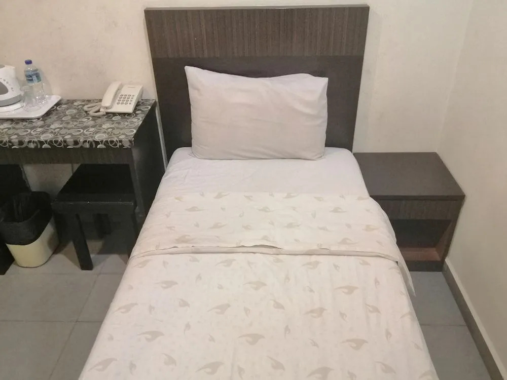 OYO 89948 Hotel Masai Utama