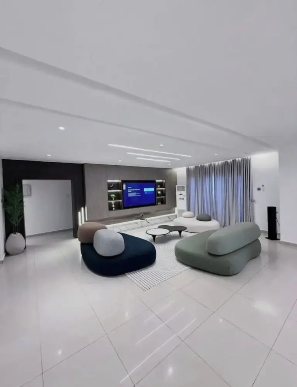 Loft Hospitality And Leisure