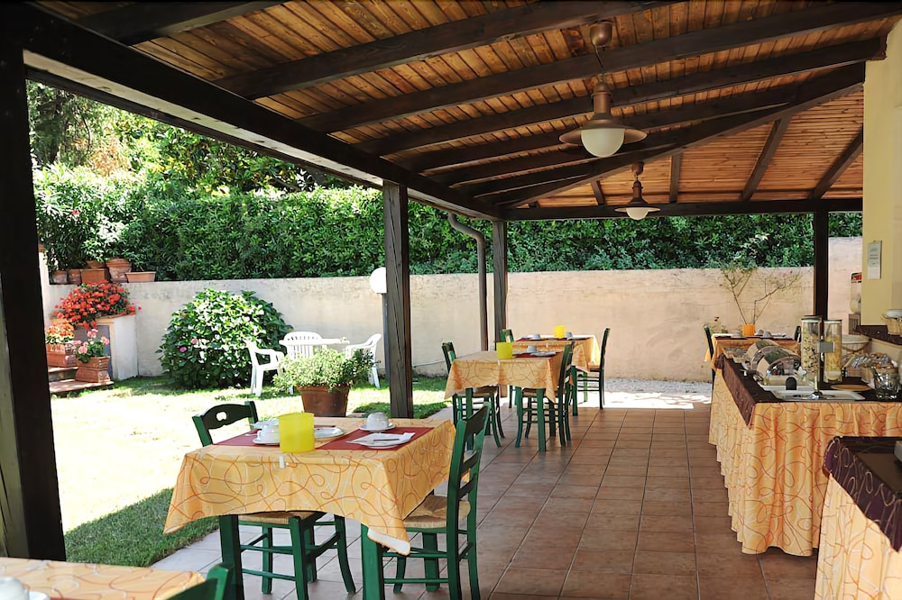 Hotel Anselmi