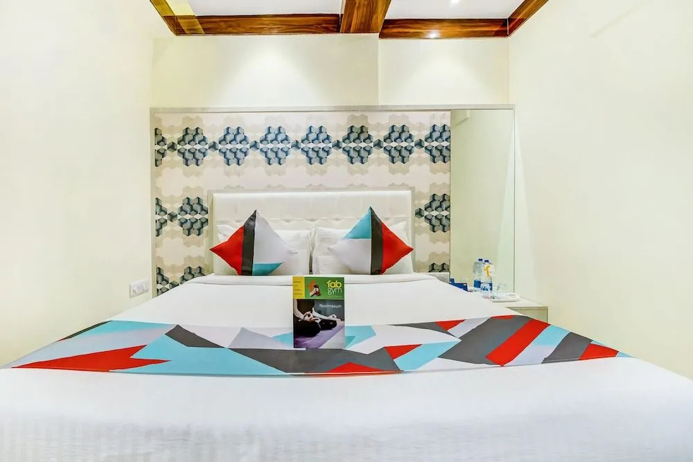 Fabhotel Saim Pride