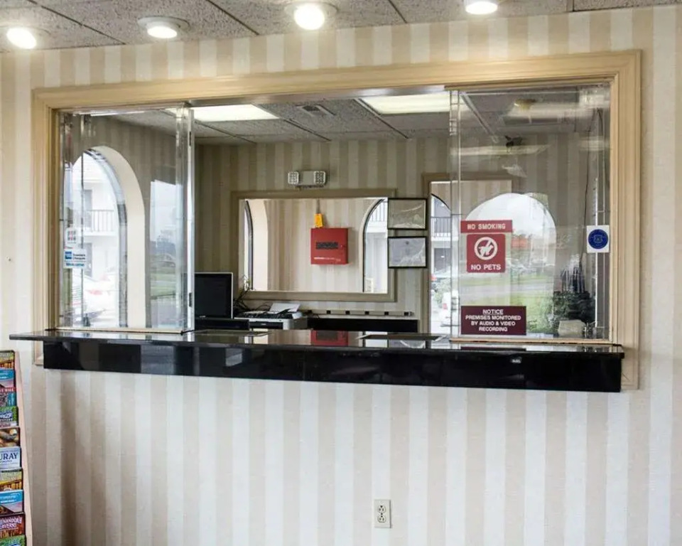 Econo Lodge