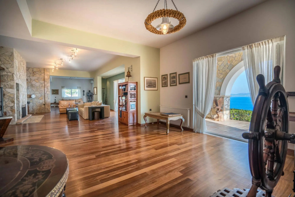 Serenus Luxury Villa