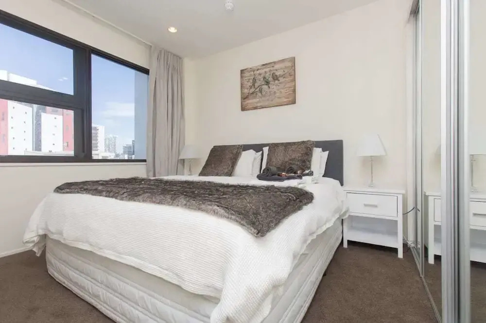 Spacious & Luxurious with Views