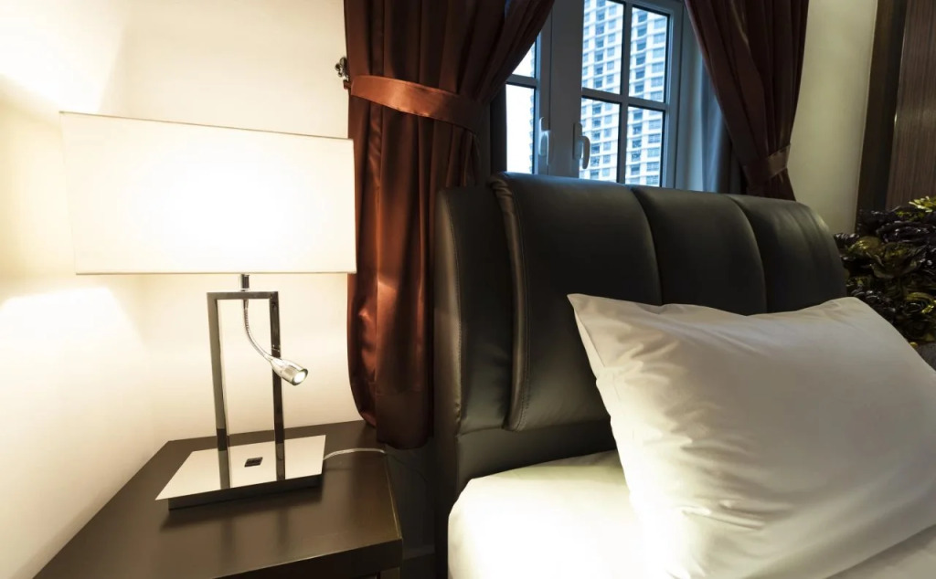 Seriental Hotel I check in 3pm-11pm only