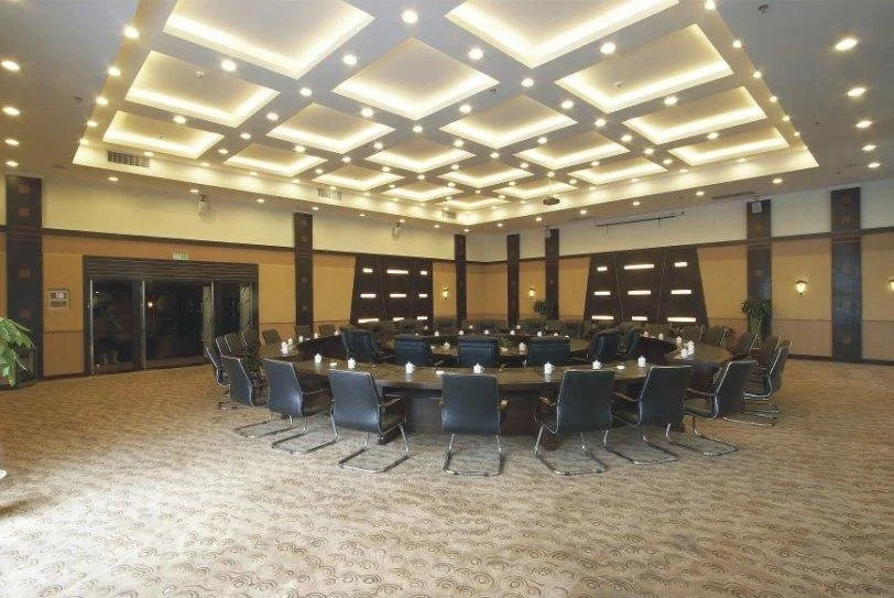 Oriental Hotel