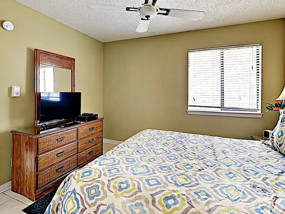 Los Palmas Resort Condo #222 by RedAwning