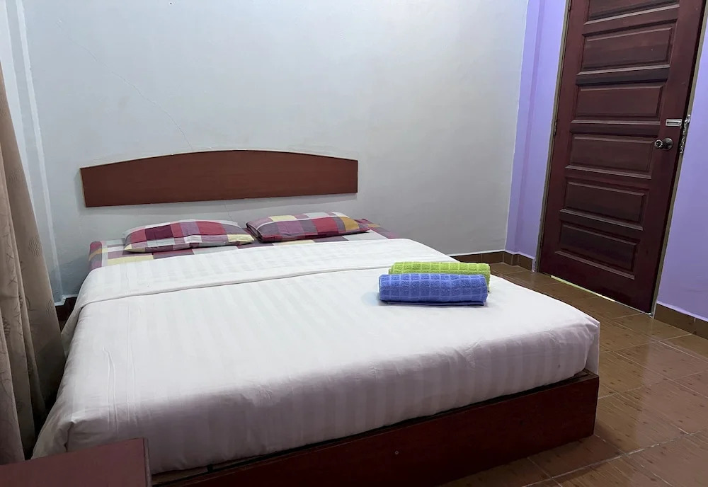 OYO 90967 Homestay Chalet Warisan Siti