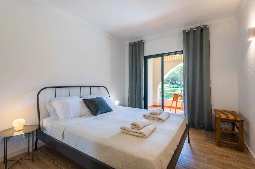 Salgados Village T1 Apartment - 500m da Praia