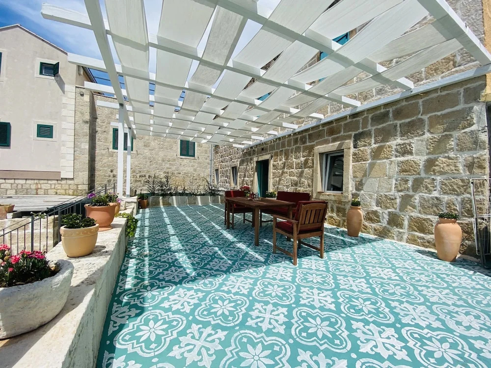 Authentic Villa With Terrace- Complete Privacy