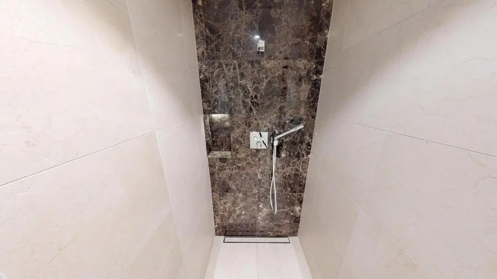 White Pearl Apartment 2.02