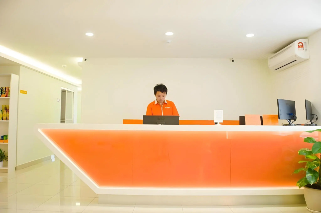 1 Orange Hotel Kuchai Lama KUALA LUMPUR