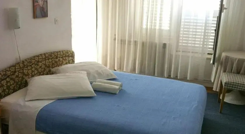 Rooms & Apartments Dolac