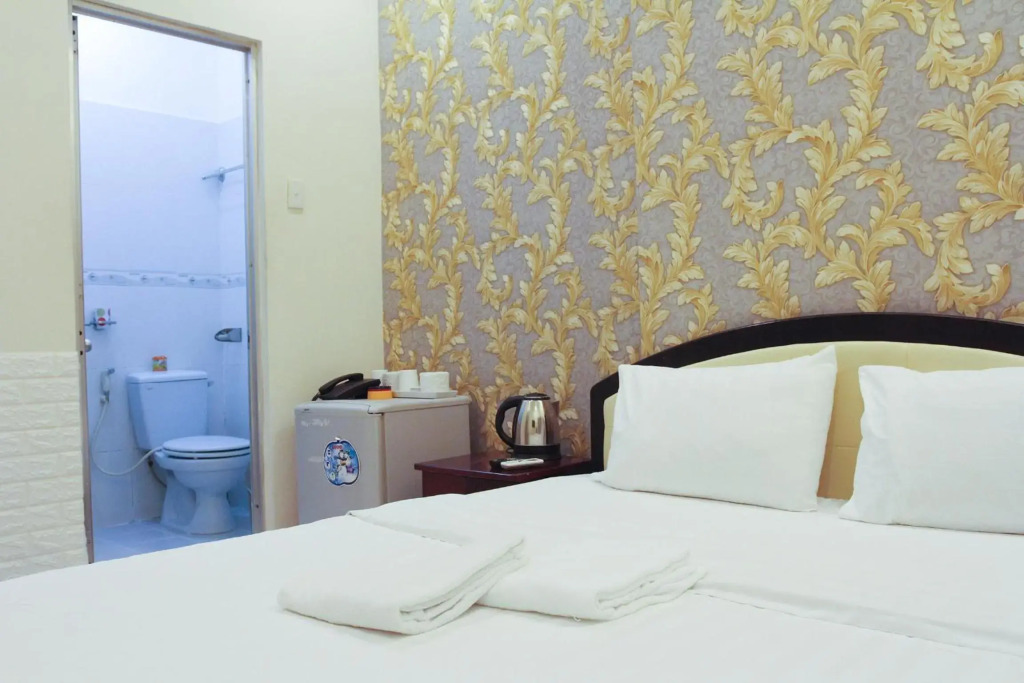 Violet Star Hotel and Spa
