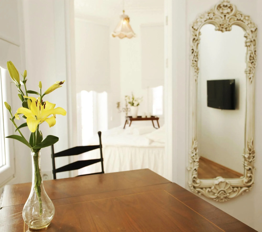 The White Swan Suites Beyoglu