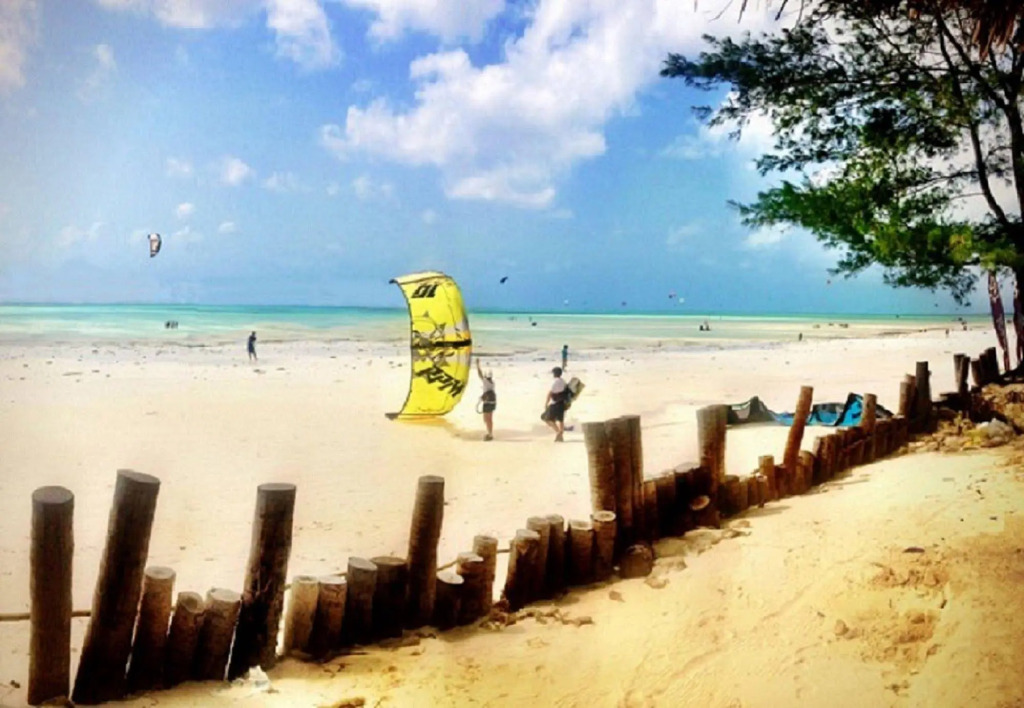 Dhow Inn Boutique Hotel
