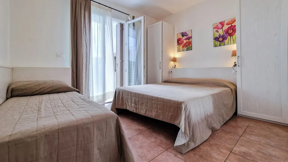 Lovely Apartment Overlooking the Pool in Bibione