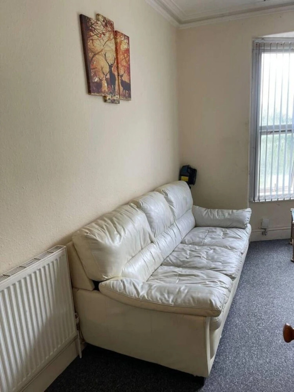 1 Bedroom Flat - Aylestone Road Leicester