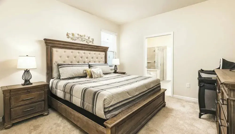 7BR Serene Home Close to Disney, Private Pool, Spa