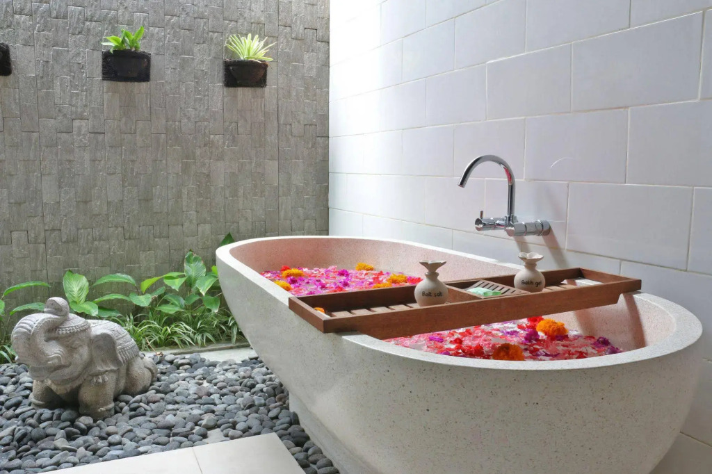 Solo Villas & Retreat