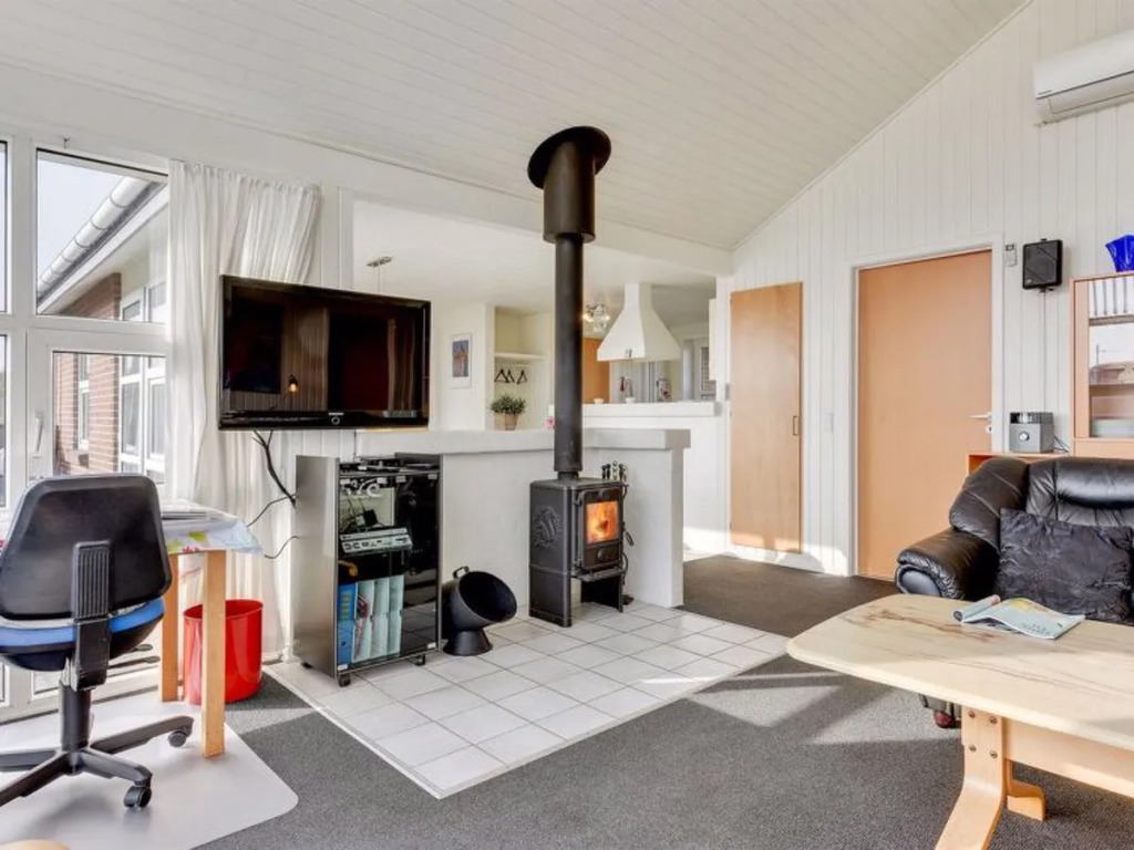 "Theis" - 930m from the sea in Western Jutland