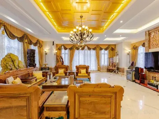 XiuRong Manor