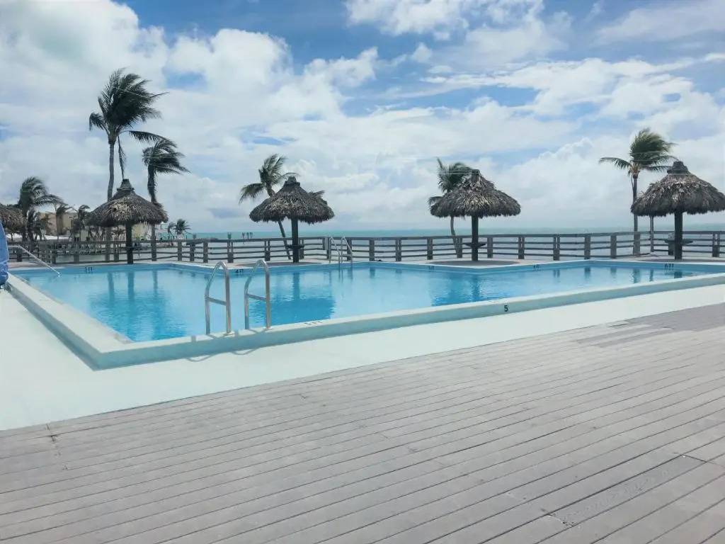 Caloosa Cove Resort by CoolVacay