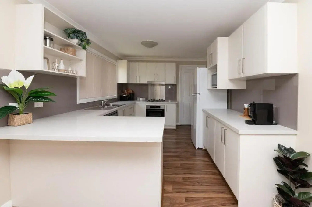 Phillip Villa, Modern & Fresh, Close to Town, Free Wifi