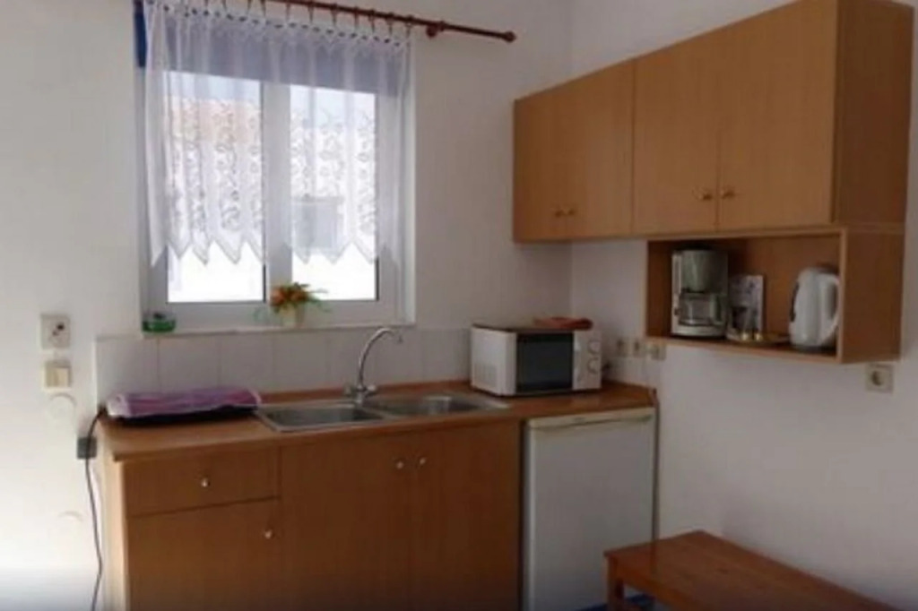Acapulco Apartments