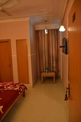 Hotel Queen