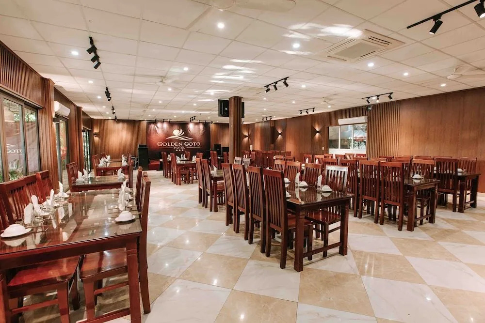 Golden Coto Hotel