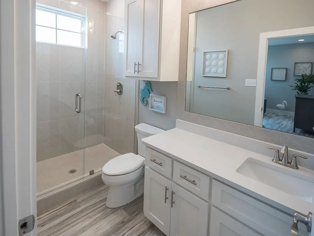 All Decked Out - 5 Br Home