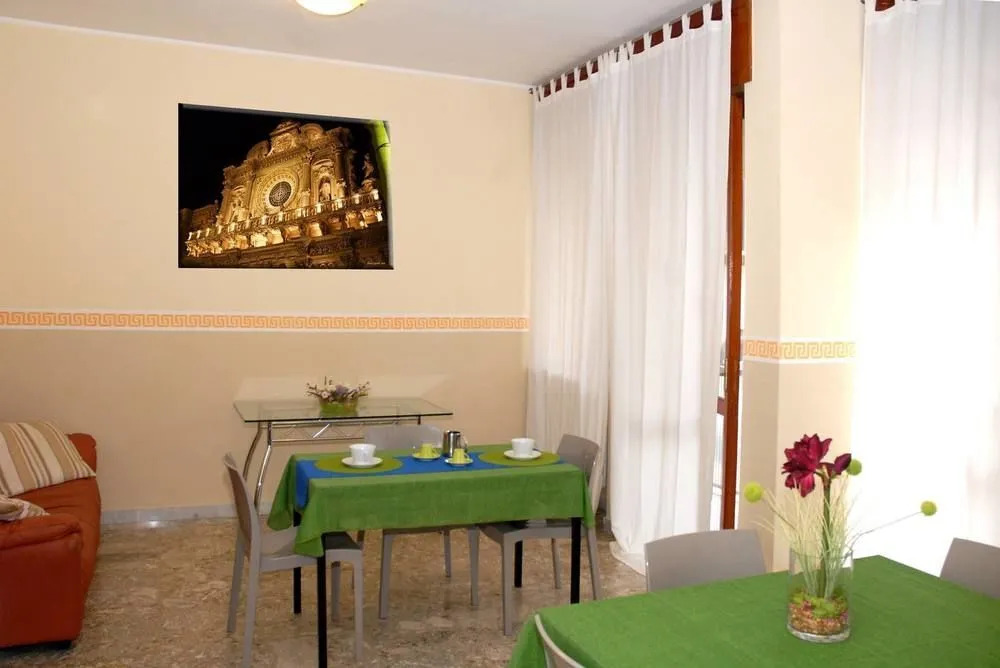 B&B Manzoni, Lecce