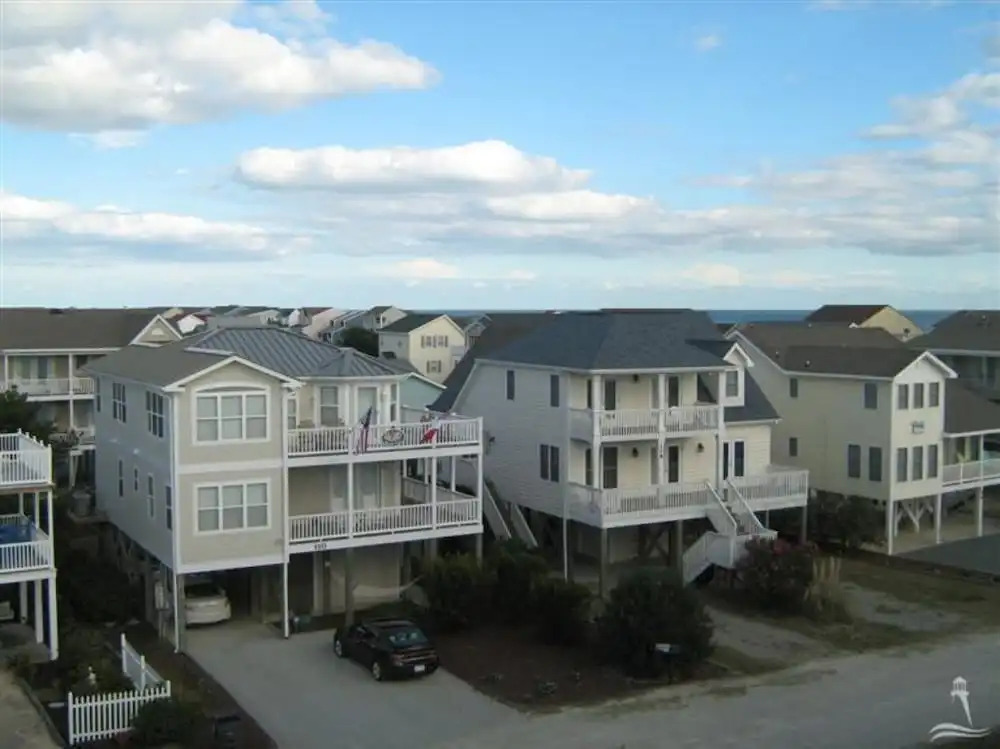 Yankee Traitor II - 4 Br Home
