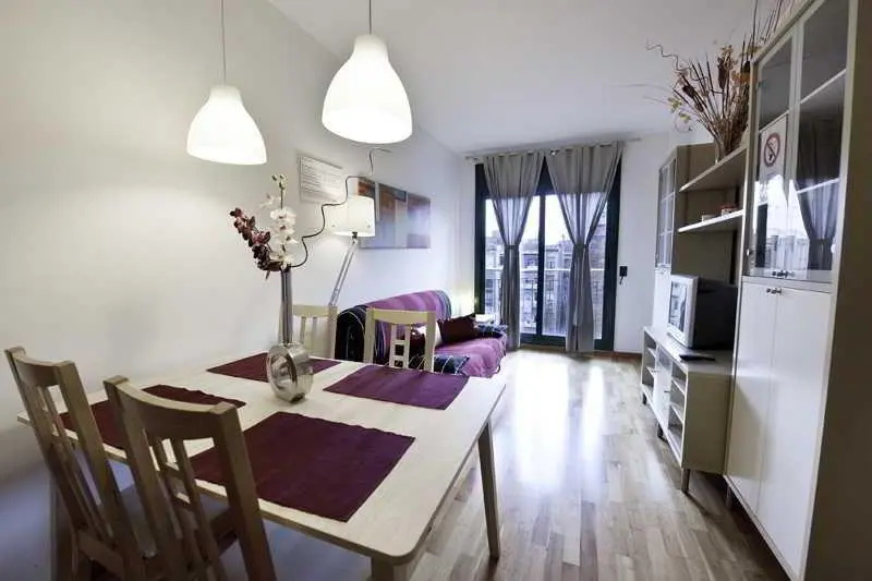 Villaroel Apartments