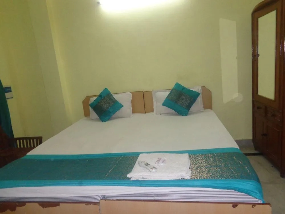 Rajdhani Inn