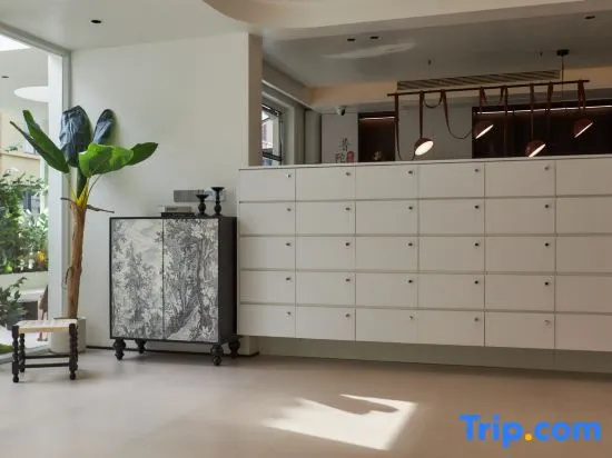 Zhujiajian Xiadoo·Light Luxury Holiday Homestay (Cangzhi Wharf Guanyin Fajie Branch)