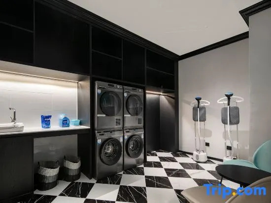 Xana Hotelle Hotel (Fuzhou Dongxiang High-Speed Railway Station)
