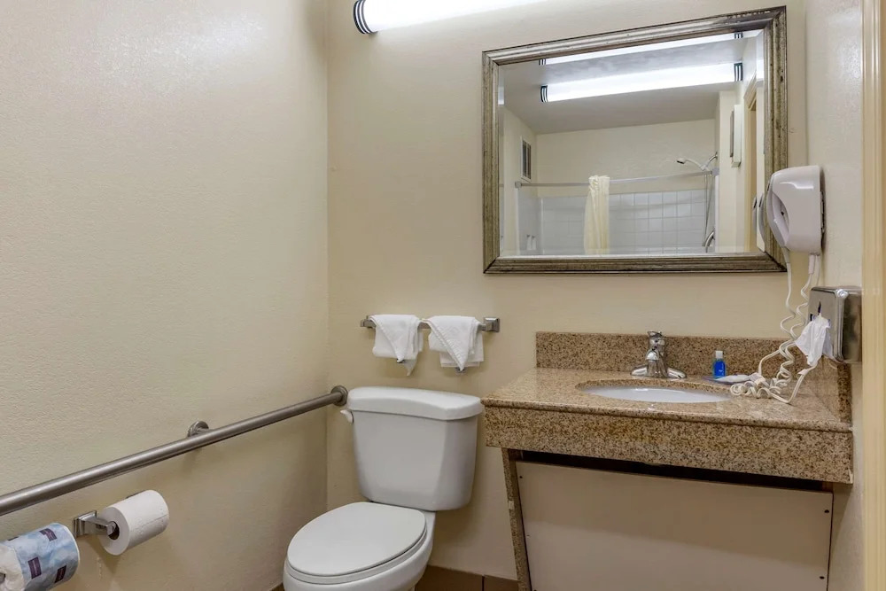 Rodeway Inn
