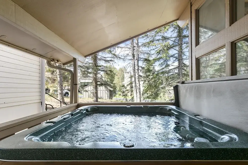Aspenwood at Deer Valley Resort - Three Bedroom Condo with Hot Tub #1305 3 Condo