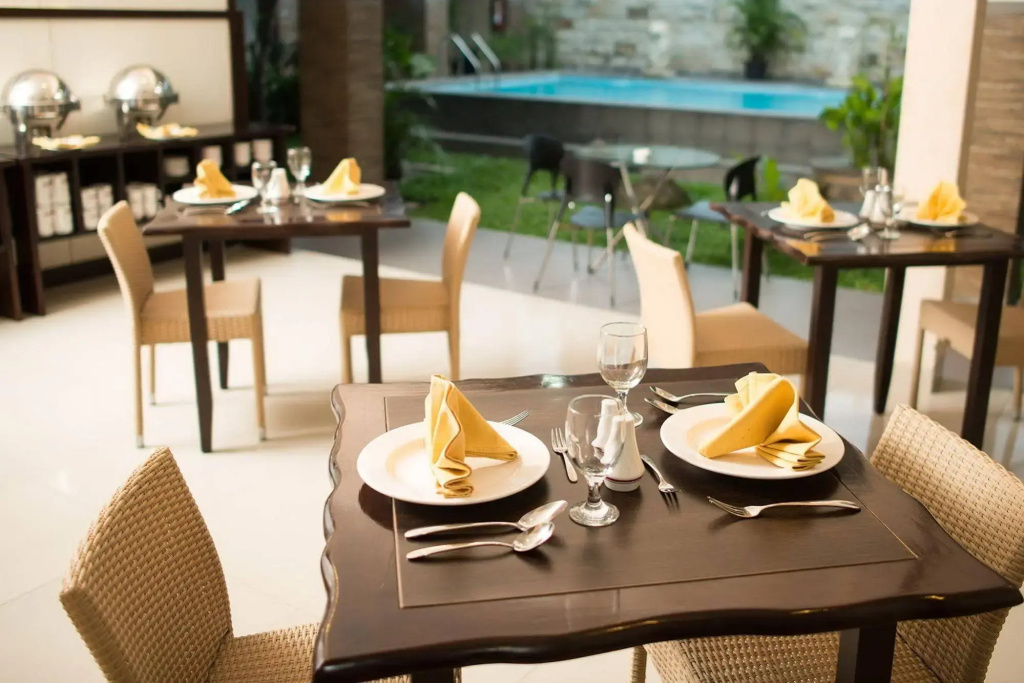 Dinasty Smart Hotel