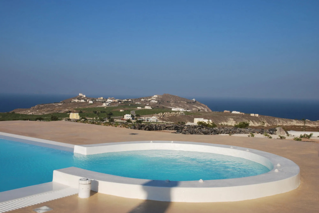 Blackrock Villa