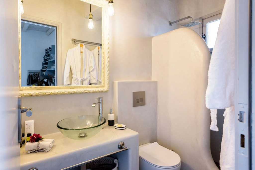 Blue Waves Suites Apartments Paros