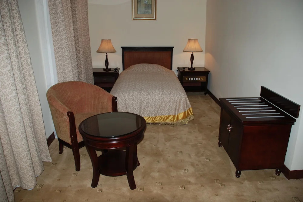 Regal Palace Hotel