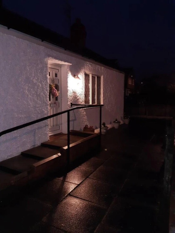 Stunning 3-bed Bungalow in Churchtown Southport
