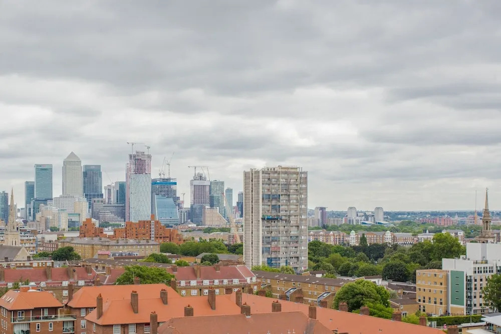East London Skyscraper Flat