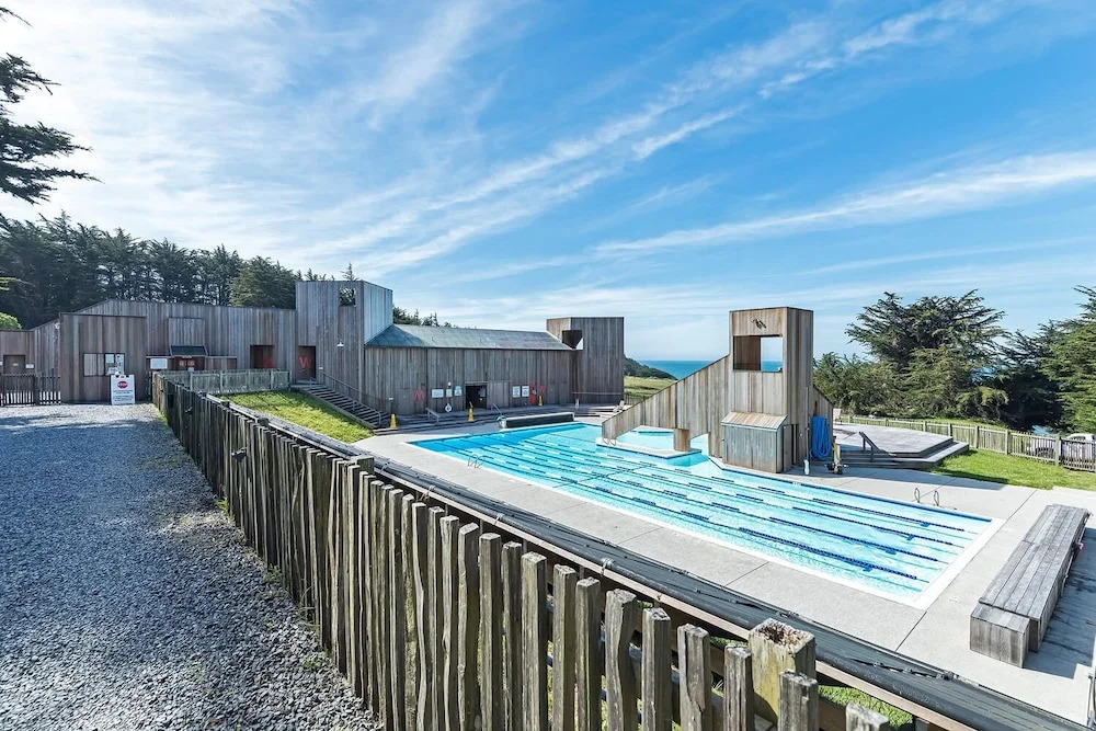 Pacific Splendor Private Hot Tub w/ Views!